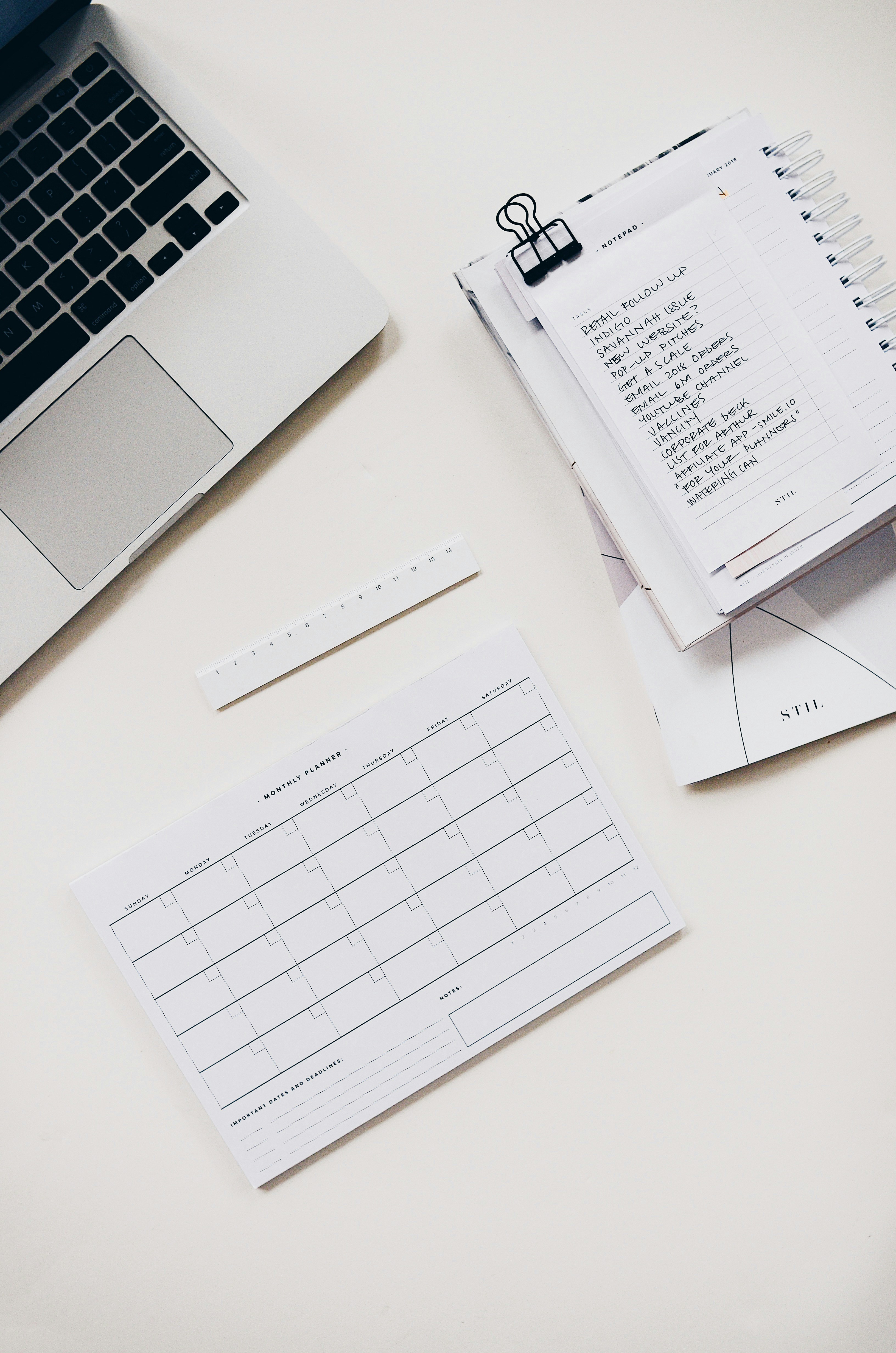 August College Application Checklist: What Rising Seniors Should Do Right Now